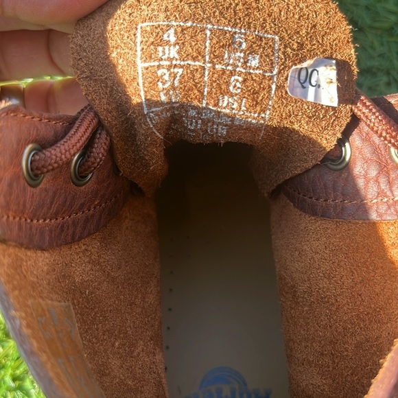 NWT DR MARTENS 101 Ambassador Leather Ankle Boots! - Picture 12 of 14